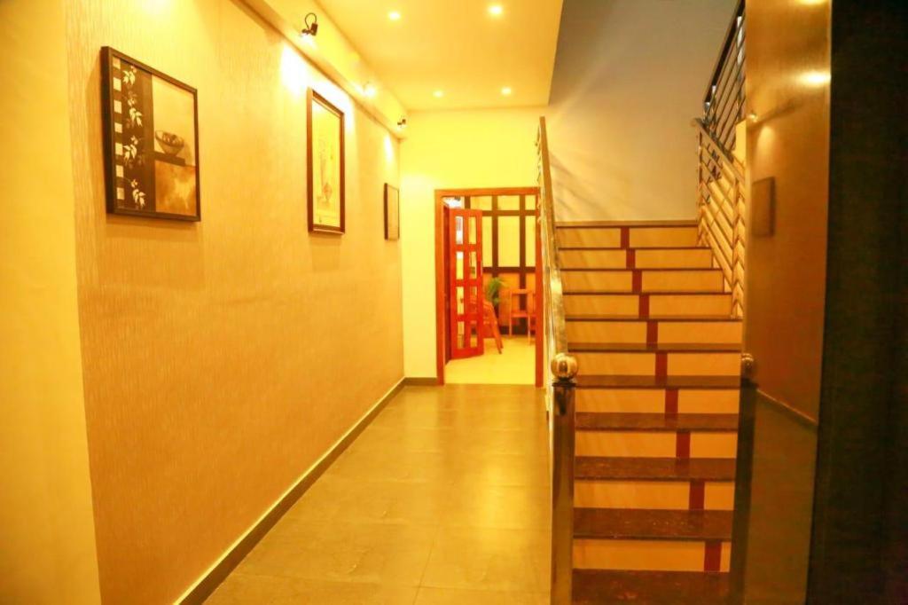 Akan Hotel And Residence Meppadi Экстерьер фото